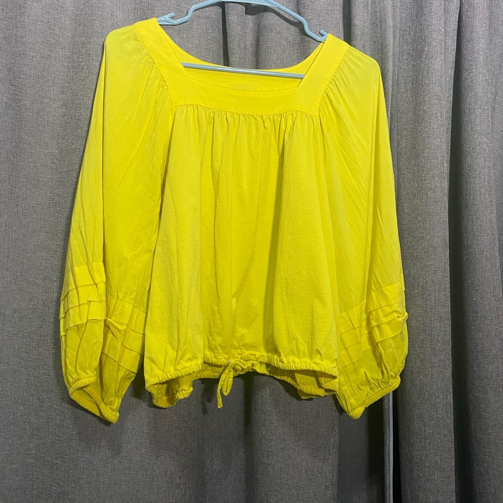 Who What Wear Yellow Puff Sleeve Blouse with Tie Front